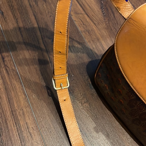 Escada Vintage Paisleys Crossbody Bag with 3 compartments - Picture 3 of 15